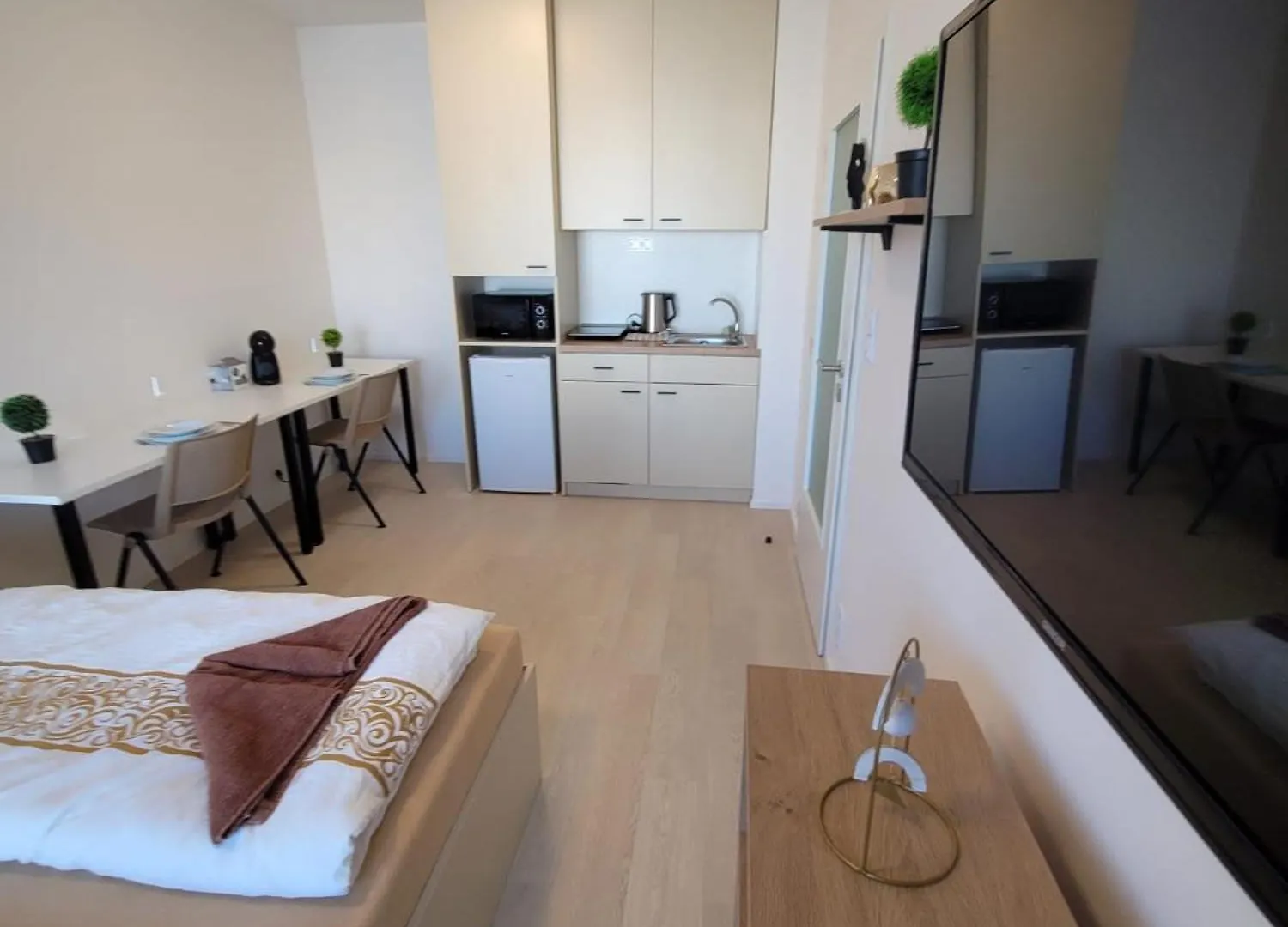 City Apartments Brno Center 0*,