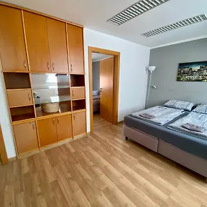 Apartament 3-bedroom In Rajhrad, With Kitchen, 2 Bathrooms, Parking, Rajhrad